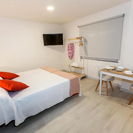 Aparthotel Ola *