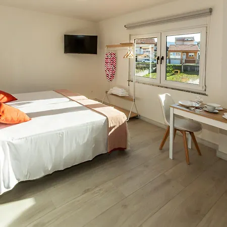 Ola Aparthotel