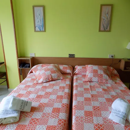 Ola Aparthotel